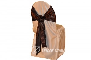 IVORY-SATIN-LAMOUR-CHAIR-COVER